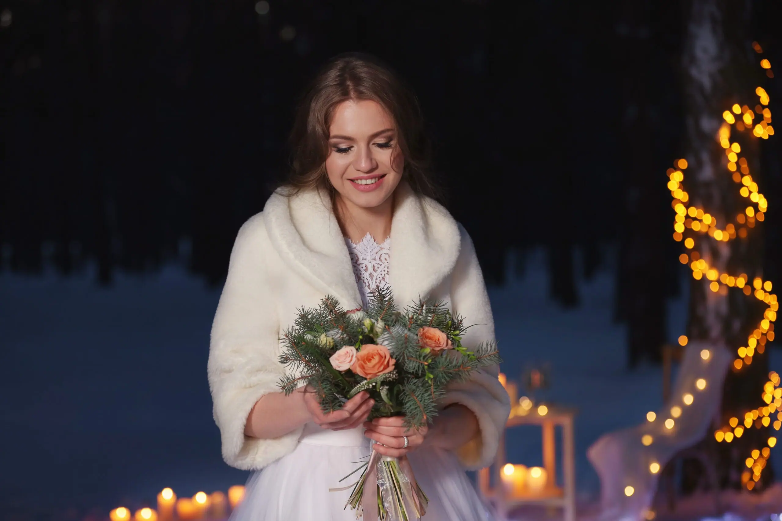 December Wedding Budget: Holiday Premiums and Off-Season Savings Explained 11 December Wedding Cost
