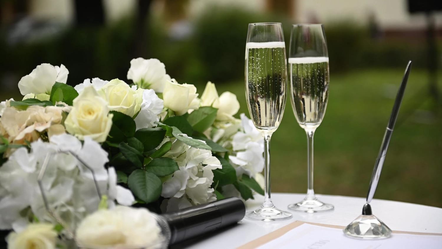 Wedding Vendor Contract: The Real-World Guide to Costs, Risks, and Decisions 30 Wedding Vendor Contract