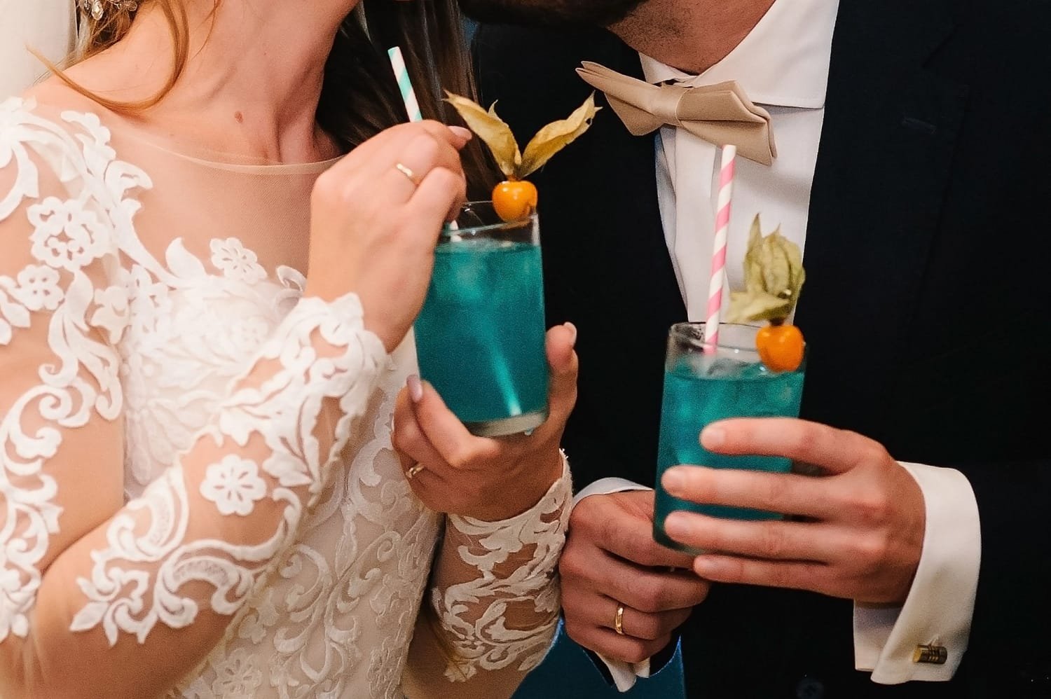Open Bar Wedding: Hidden Costs, Minimums, and Service Fees 8 Open Bar Wedding Hidden Costs