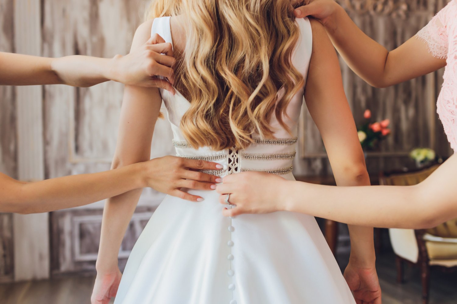 Wedding Dress Cost: Types, Real Prices, and the Hidden Fees Nobody Mentions 41 Wedding Dress Cost: Types, Real Prices, and the Hidden Fees Nobody Mentions
