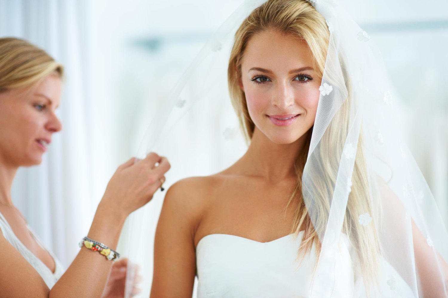 Wedding Dress Cost: Types, Real Prices, and the Hidden Fees Nobody Mentions 39 Wedding Dress Cost: Types, Real Prices, and the Hidden Fees Nobody Mentions