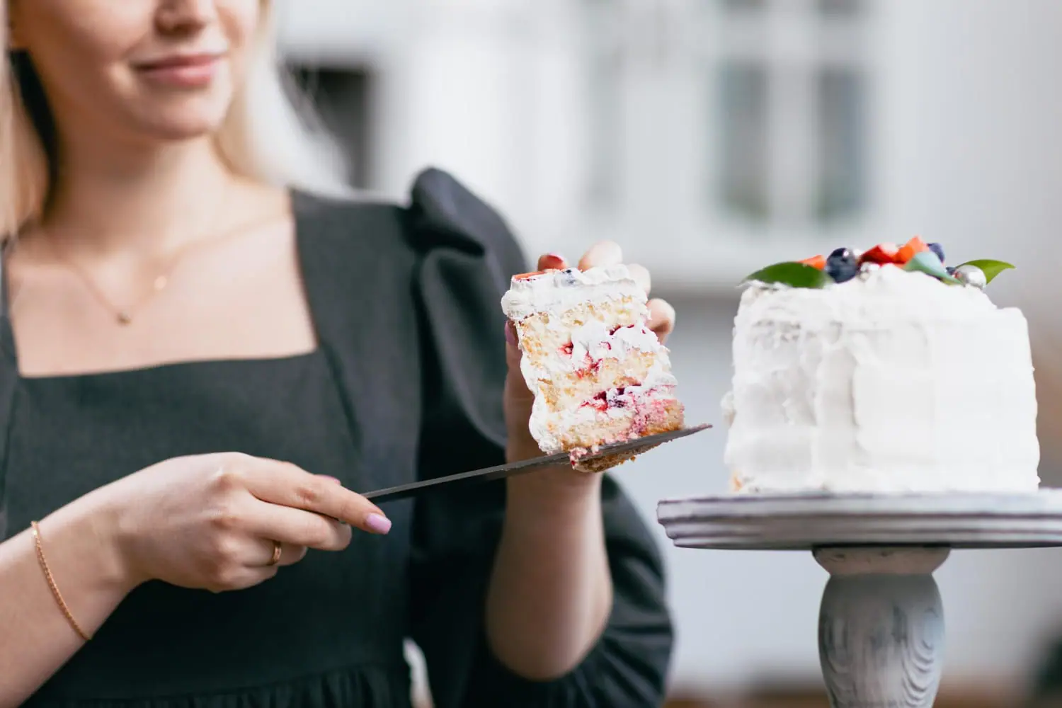 Average Price of Wedding Cake 25 average price of wedding cake