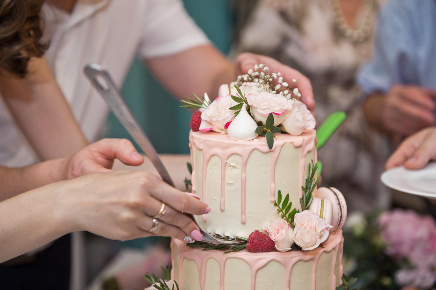 Wedding Cake Cost: Hidden Costs, Minimums, and Service Fees 24 Destination Wedding Cake Considerations