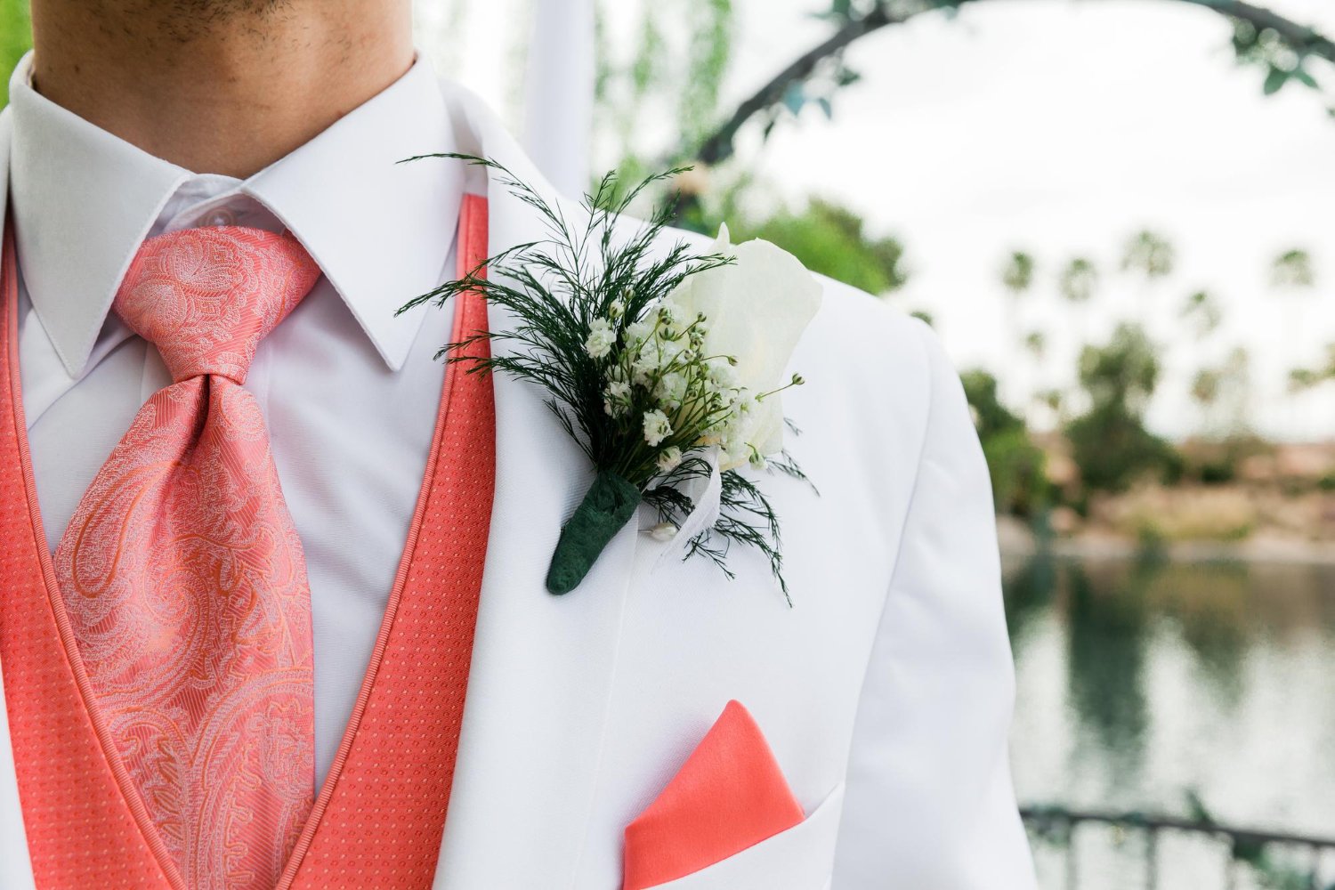 Groom's Wedding Attire: Suit Styles, Colors, and Accessories Explained 36 Groom's Wedding Attire
