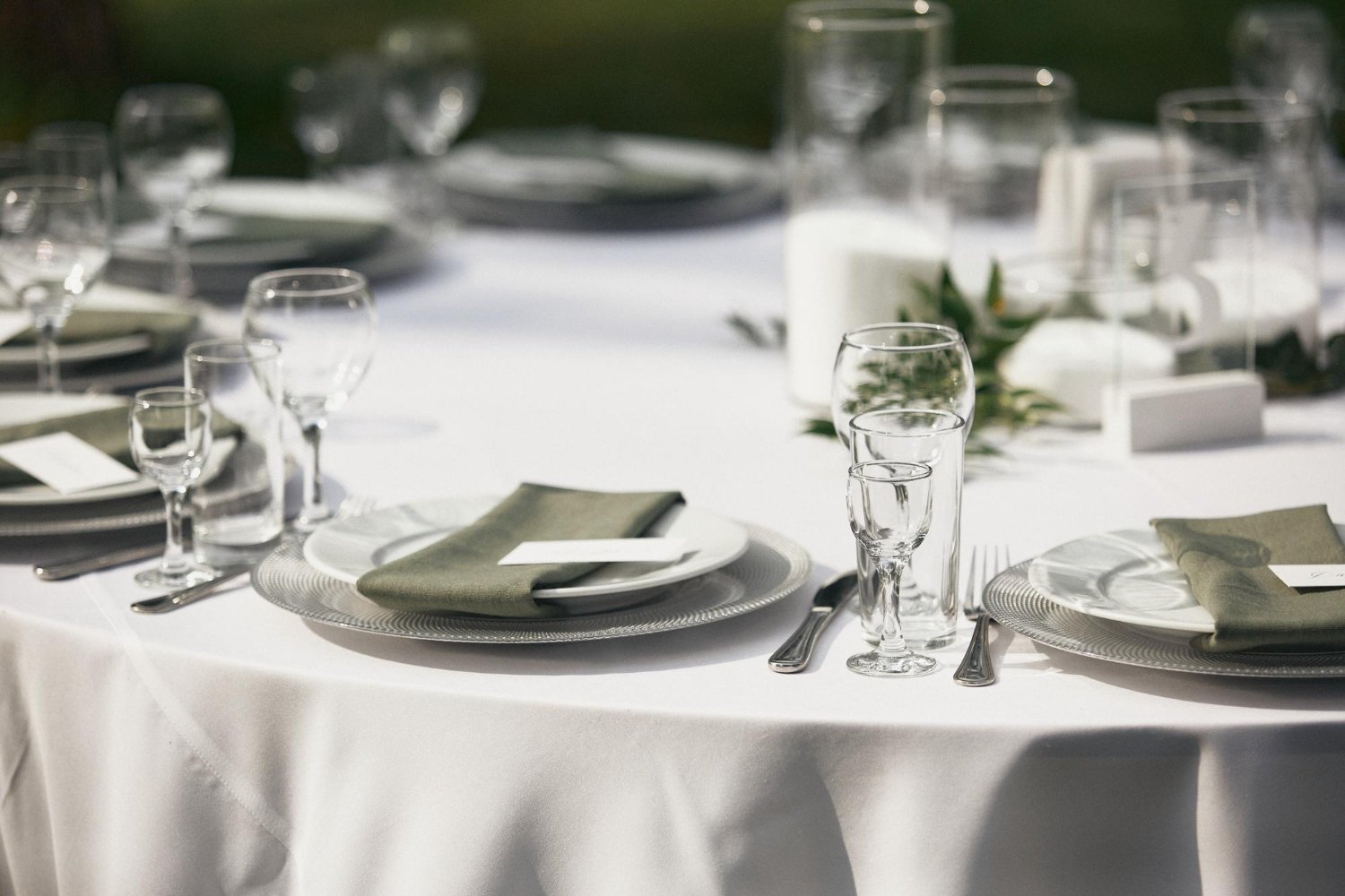Wedding Linen Rental: Hidden Costs and Fees the Quote May Not Show 10 Wedding Linen Rental: Hidden Costs and Fees the Quote May Not Show