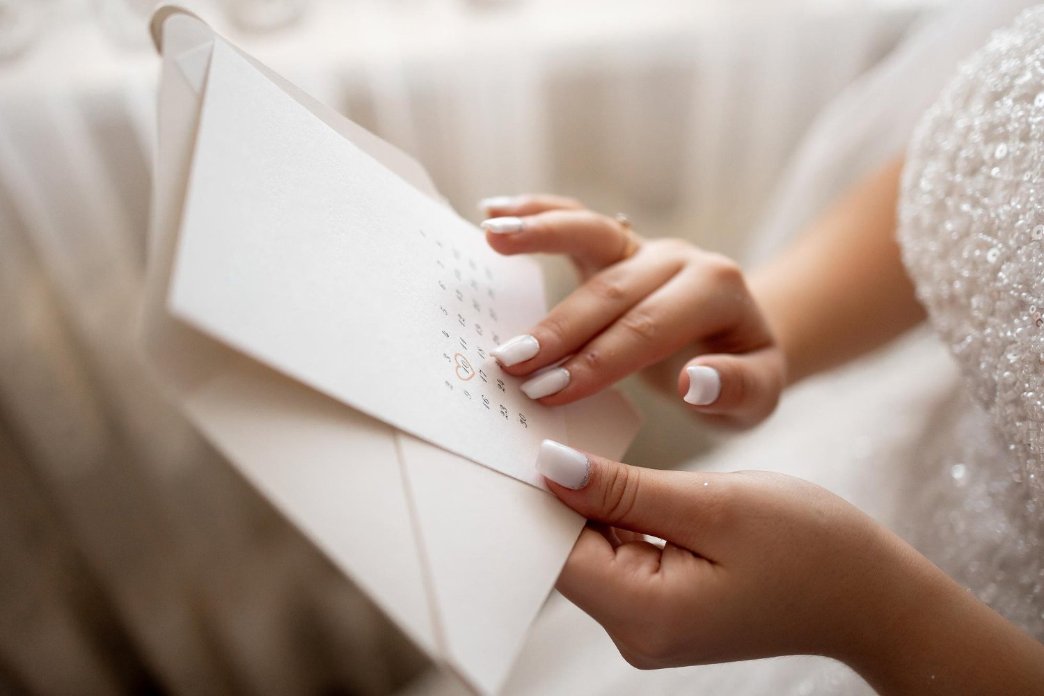 Wedding RSVP Etiquette: Modern Rules, Wording, and Real-Life Examples 5 Wedding RSVP Etiquette